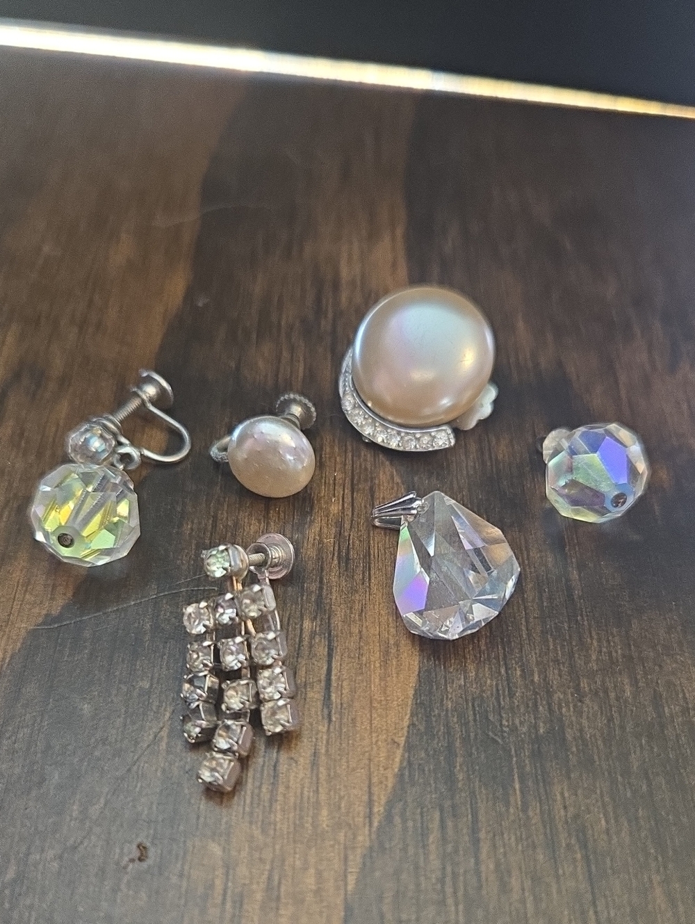 Miscellaneous Clip On and Screw Earrings